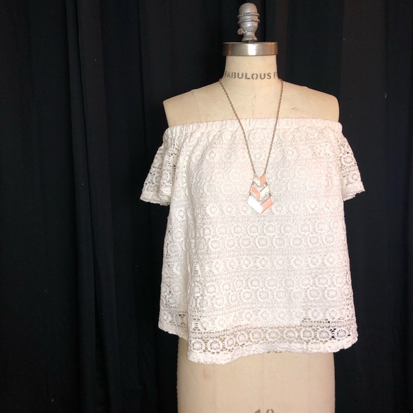 Abercrombie Cold Shoulder Shirt - Picture 1 of 5